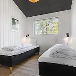 Cozy In Knebel With Sauna Дом отдыха *